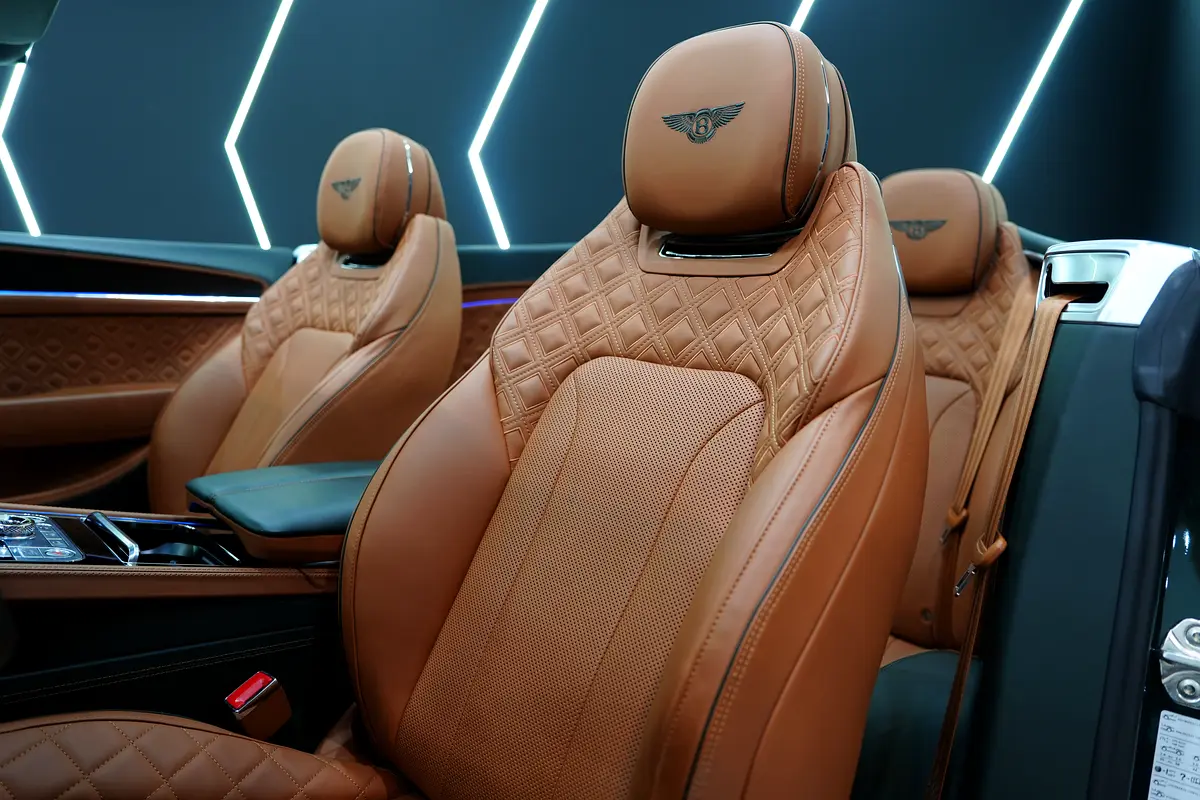 BENTLEY Continental GTC 2022 - photo 7 - Import Émirats | International Cars