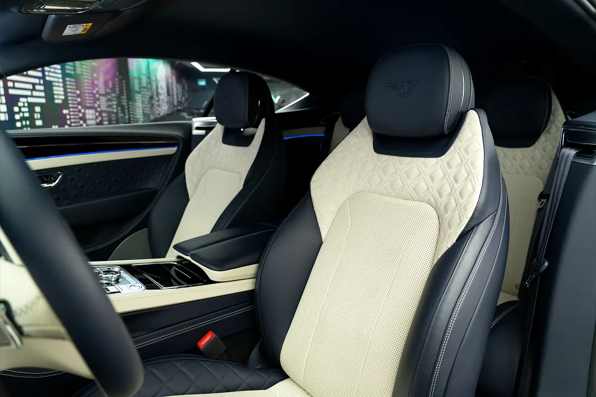 BENTLEY Continental GT Speed 2019 - photo 11 - Import Émirats | International Cars