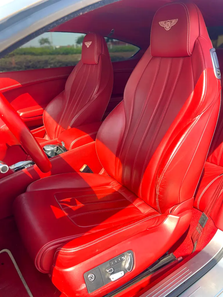 BENTLEY Continental GT 2015 - photo 8 - Import Émirats | International Cars