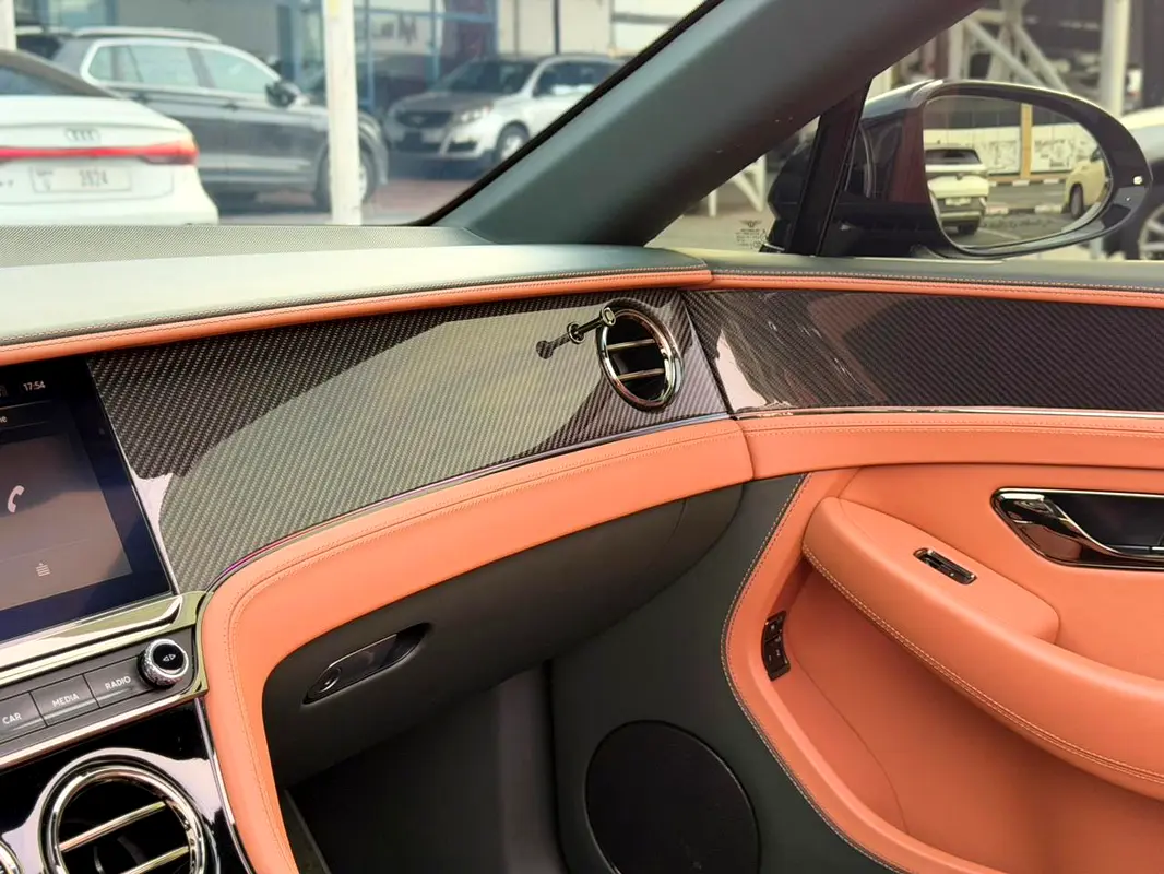 BENTLEY Continental GTC 2026 - photo 10 - Import Émirats | International Cars