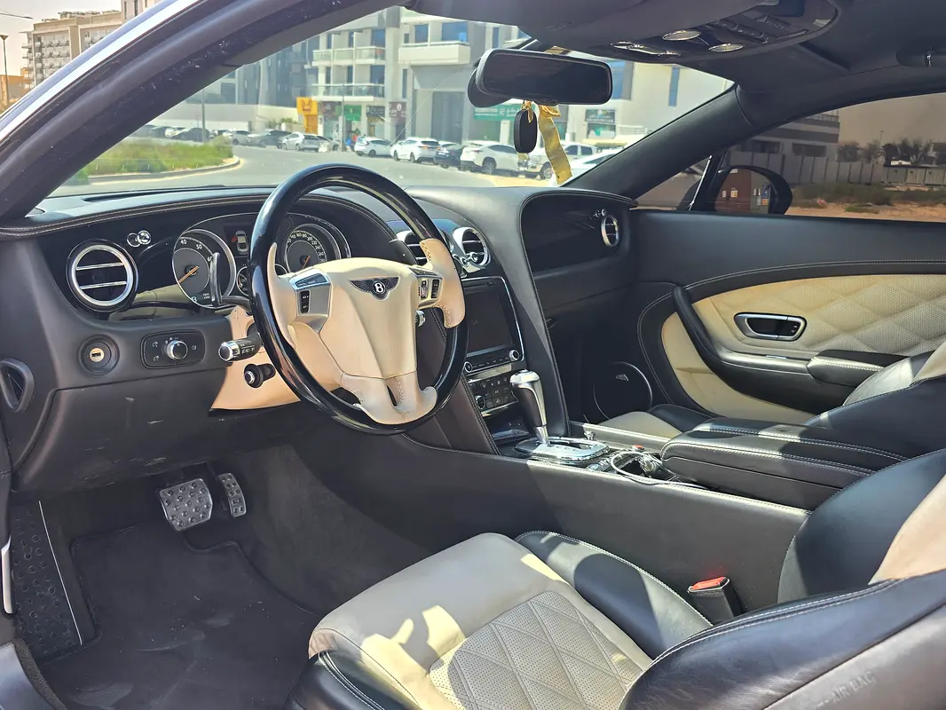 BENTLEY Continental GT Speed 2013 - photo 3 - Import Émirats | International Cars
