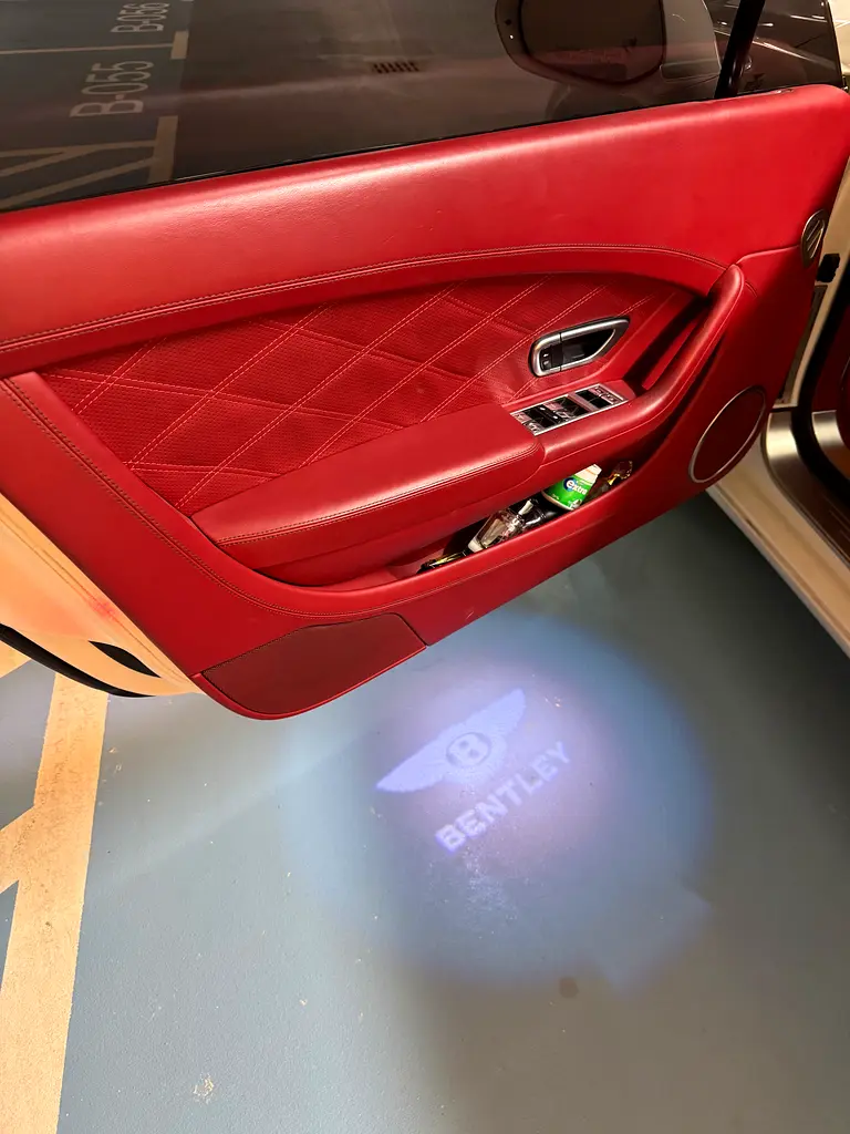 BENTLEY Continental GT 2012 - photo 11 - Import Émirats | International Cars