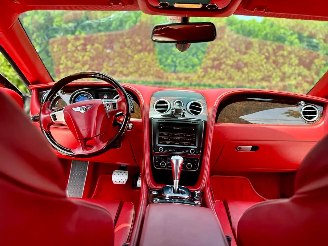 BENTLEY Continental GT 2015 - photo 11 - Import Émirats | International Cars