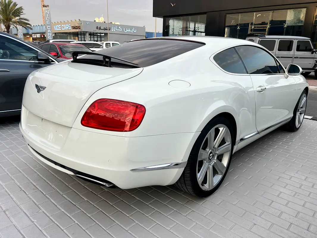 BENTLEY Continental GT 2012 - photo 5 - Import Émirats | International Cars