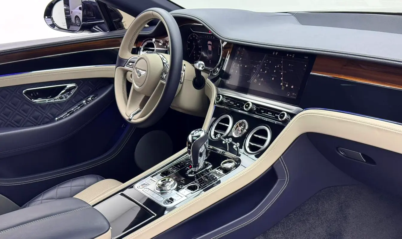 BENTLEY Continental GT 2020 - photo 10 - Import Émirats | International Cars