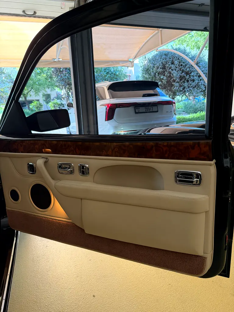 BENTLEY Continental GT 1993 - photo 10 - Import Émirats | International Cars