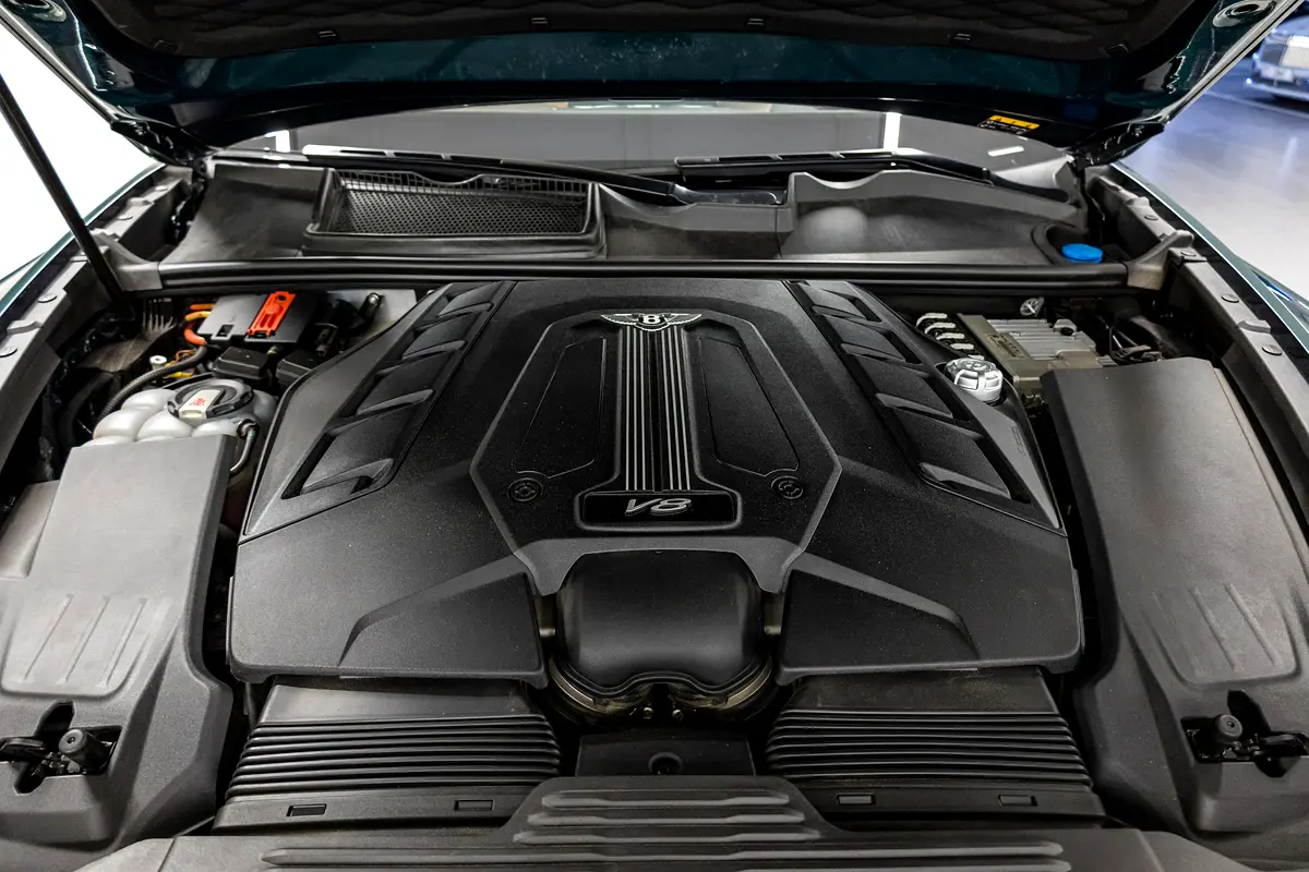 BENTLEY Bentayga First Edition 2021 - photo 6 - Import Émirats | International Cars