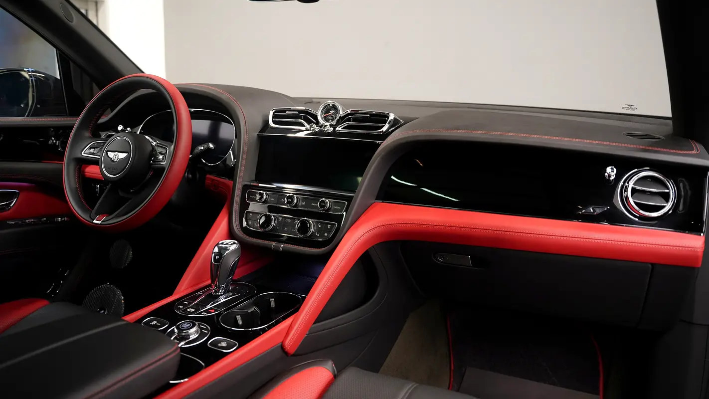 BENTLEY Bentayga Standard 2022 - photo 6 - Import Émirats | International Cars