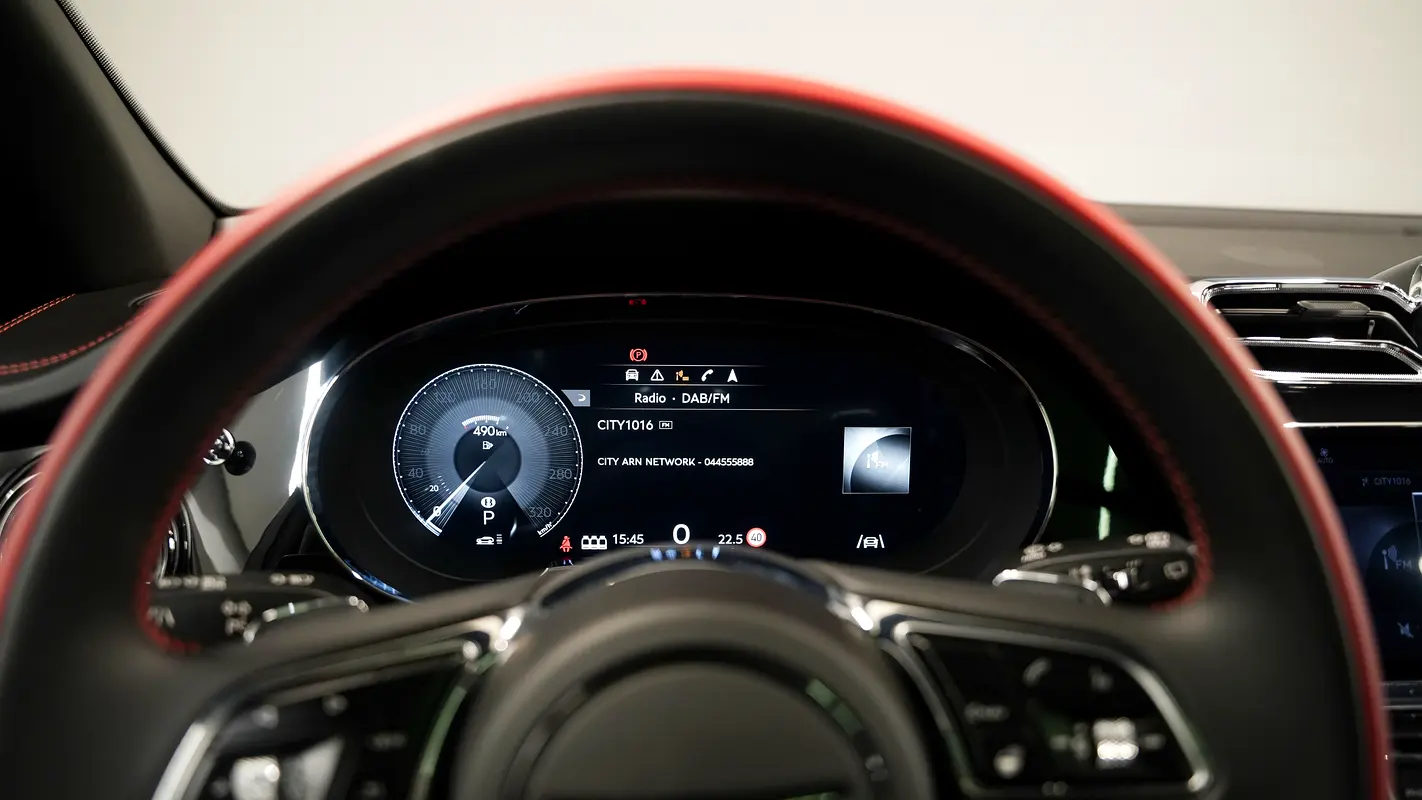 BENTLEY Bentayga Standard 2022 - photo 7 - Import Émirats | International Cars