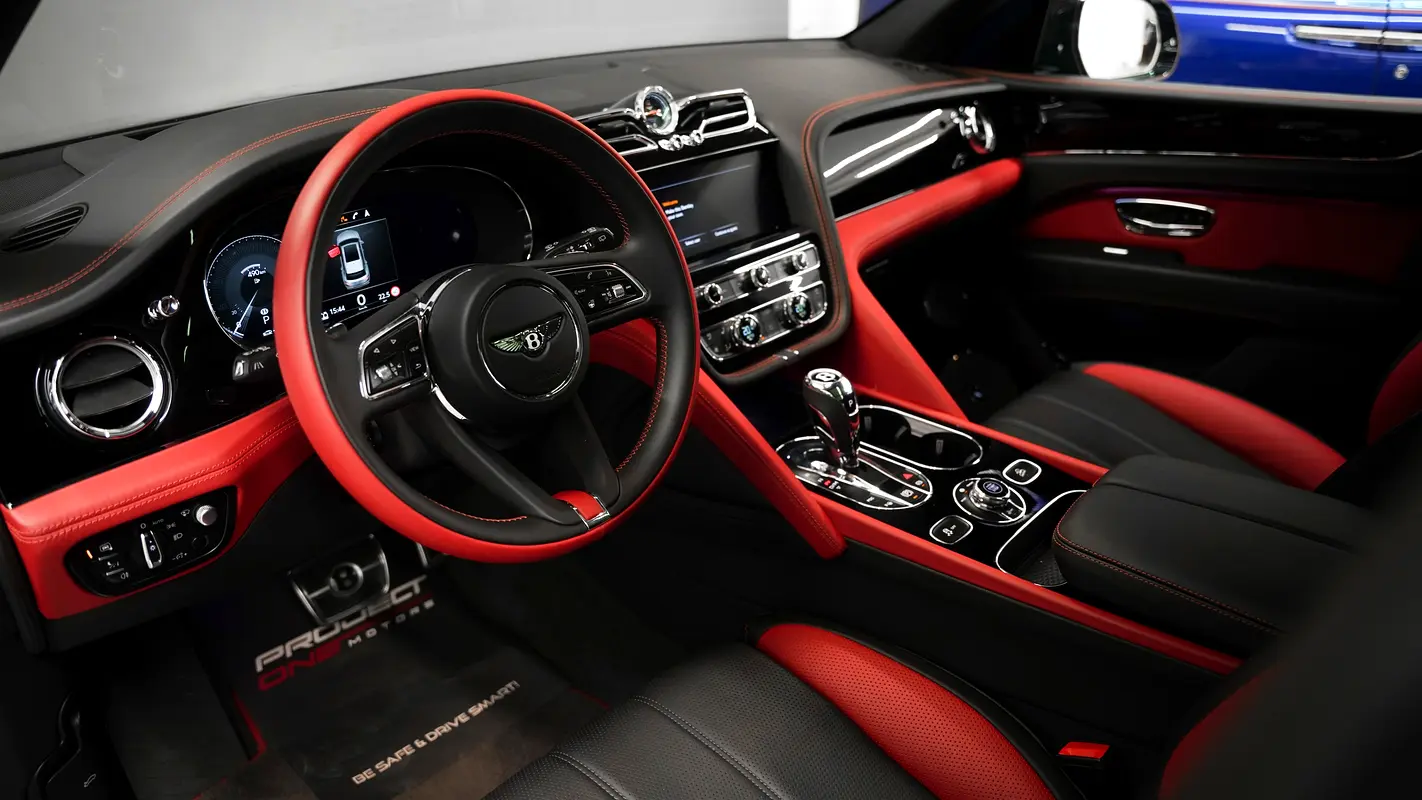 BENTLEY Bentayga Standard 2022 - photo 8 - Import Émirats | International Cars