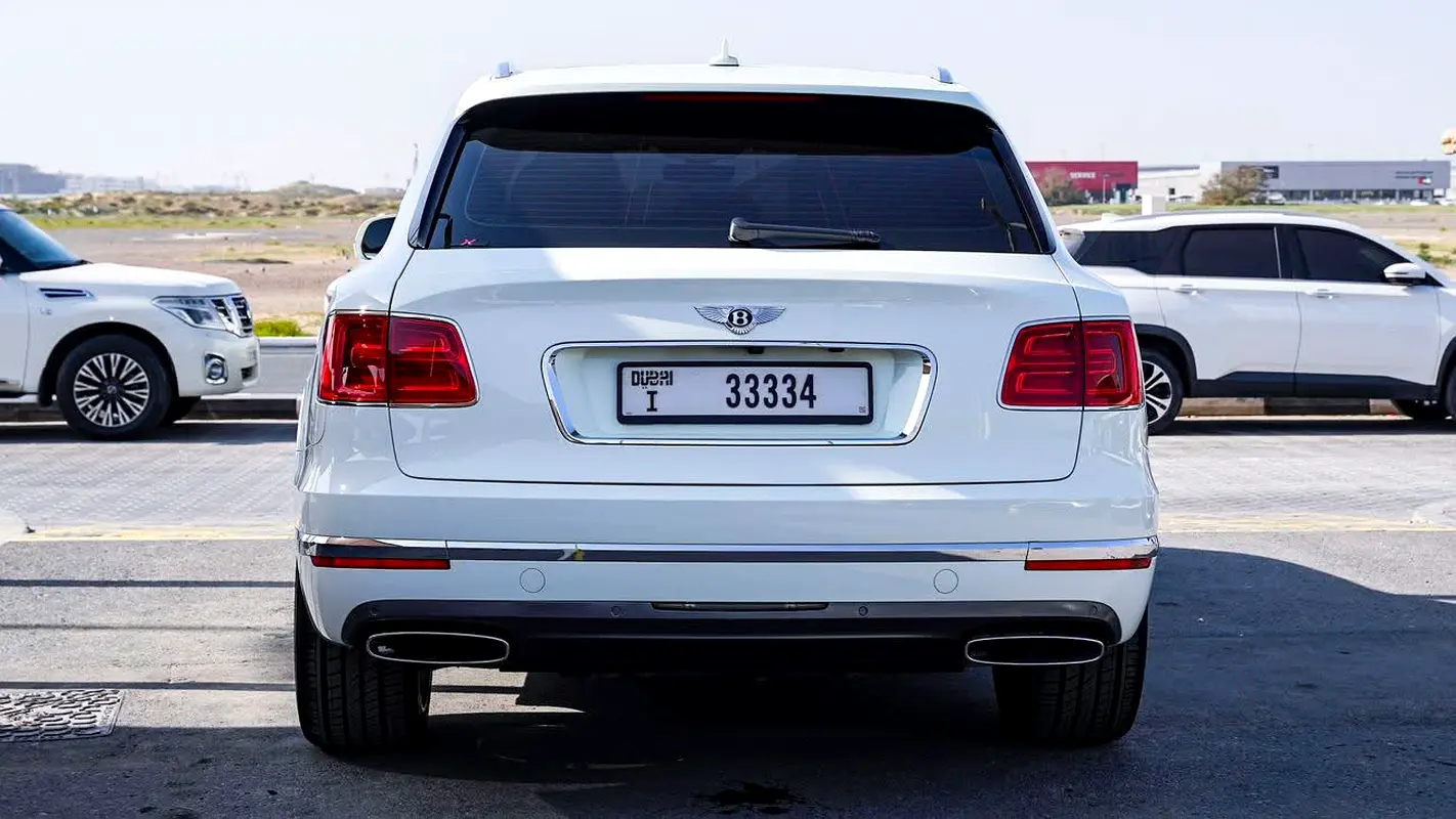 BENTLEY Bentayga First Edition 2017 - photo 4 - Import Émirats | International Cars