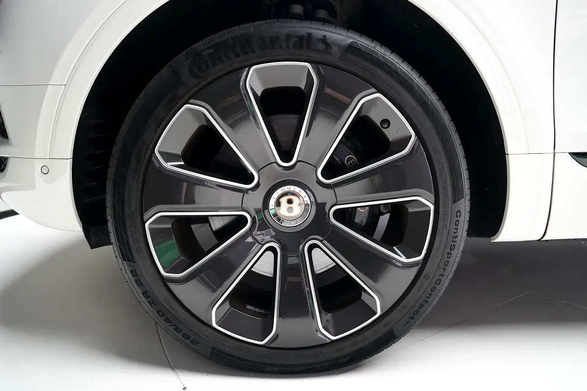 BENTLEY Bentayga Design Series 2020 - photo 6 - Import Émirats | International Cars