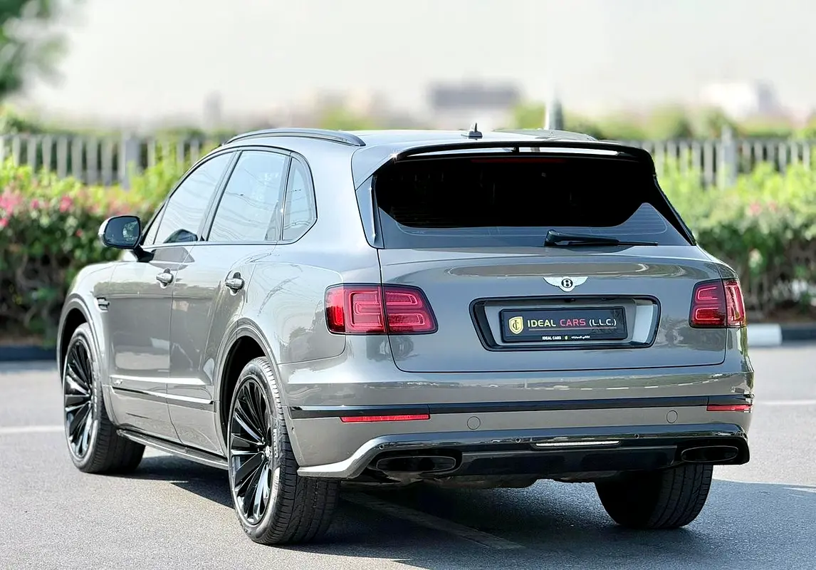 BENTLEY Bentayga W12 Speed 2020 - photo 3 - Import Émirats | International Cars