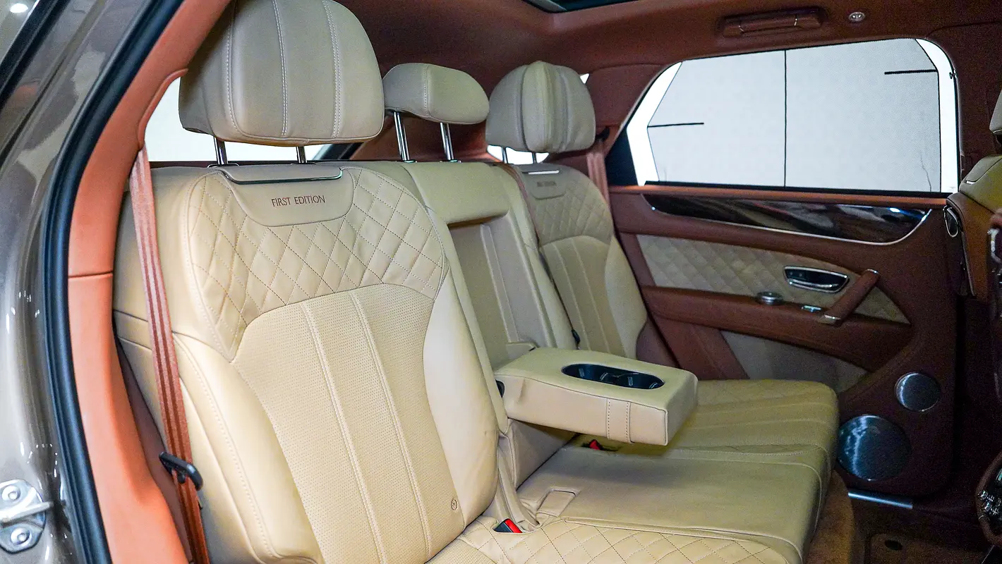 BENTLEY Bentayga First Edition 2017 - photo 7 - Import Émirats | International Cars