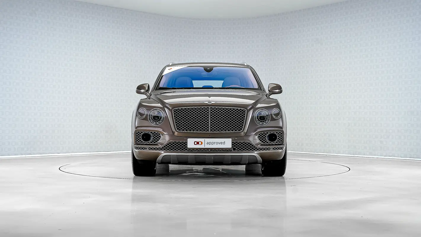 BENTLEY Bentayga First Edition 2017 - photo 8 - Import Émirats | International Cars