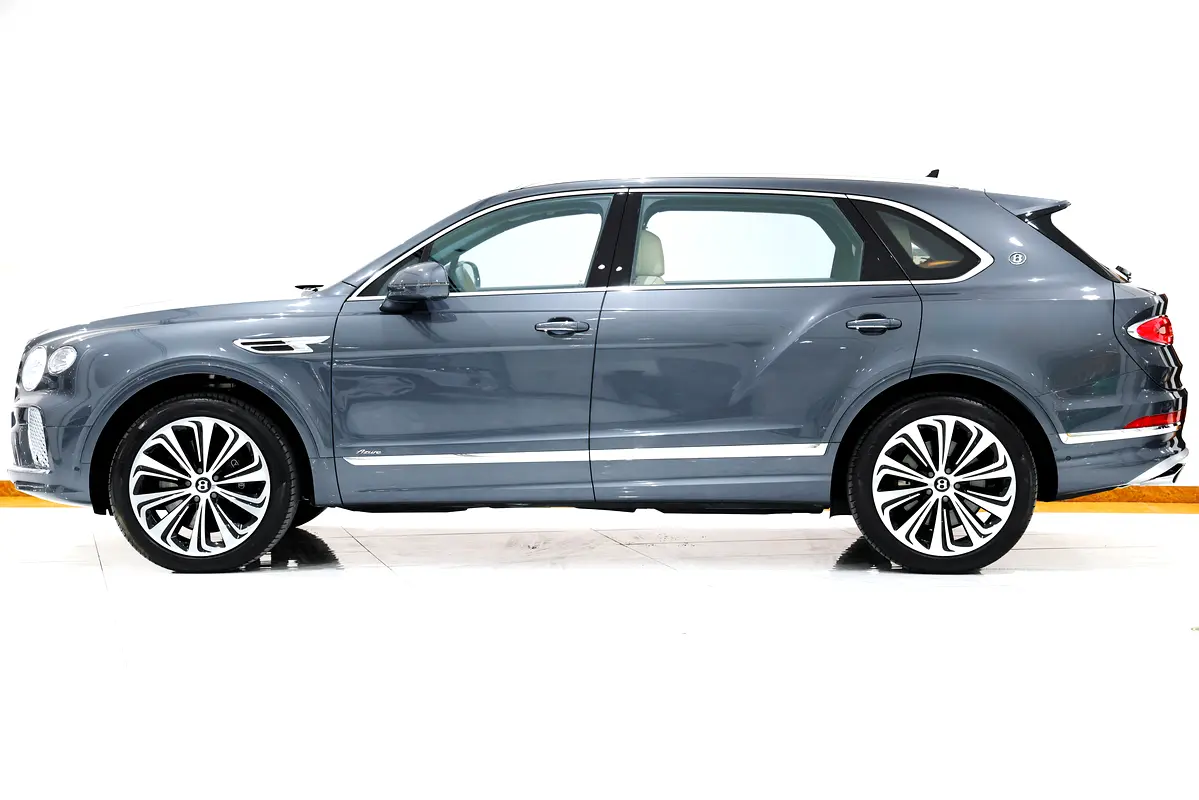 BENTLEY Bentayga EWB Azure 2025 - photo 4 - Import Émirats | International Cars