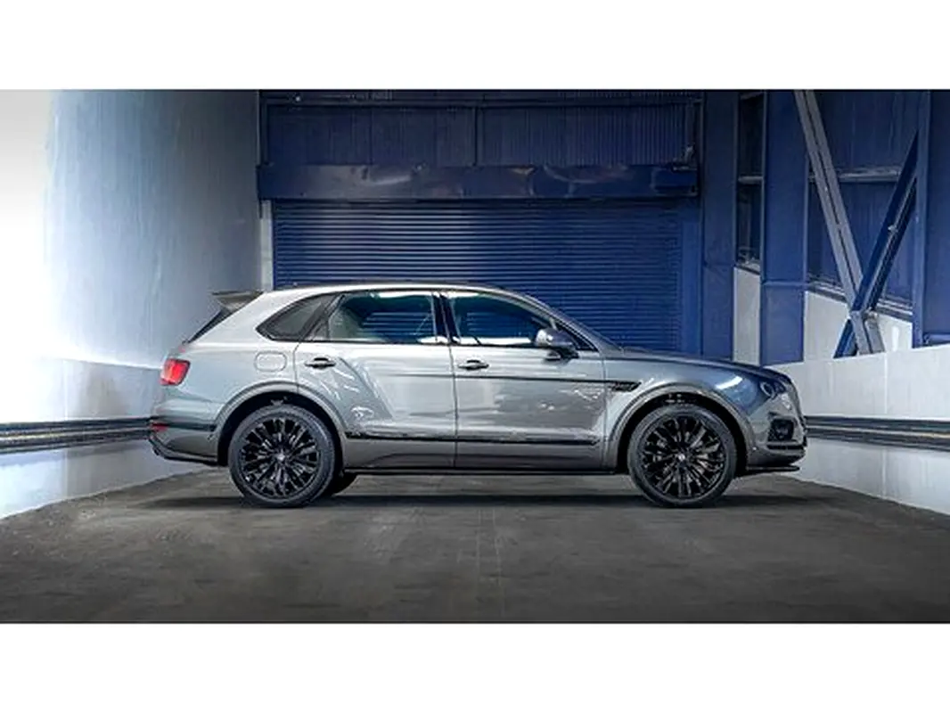 BENTLEY Bentayga W12 Speed 2020 - photo 3 - Import Émirats | International Cars