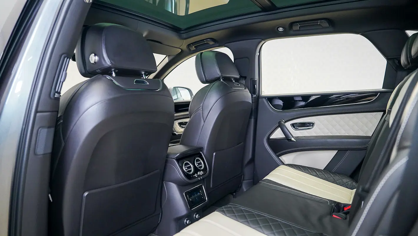BENTLEY Bentayga W12 Speed 2020 - photo 5 - Import Émirats | International Cars