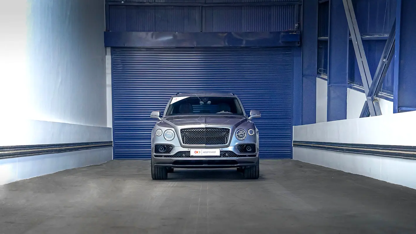 BENTLEY Bentayga W12 Speed 2020 - photo 8 - Import Émirats | International Cars