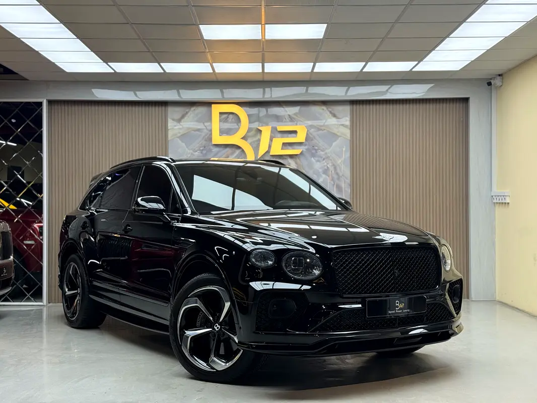 BENTLEY Bentayga S 2022 - photo 2 - Import Émirats | International Cars