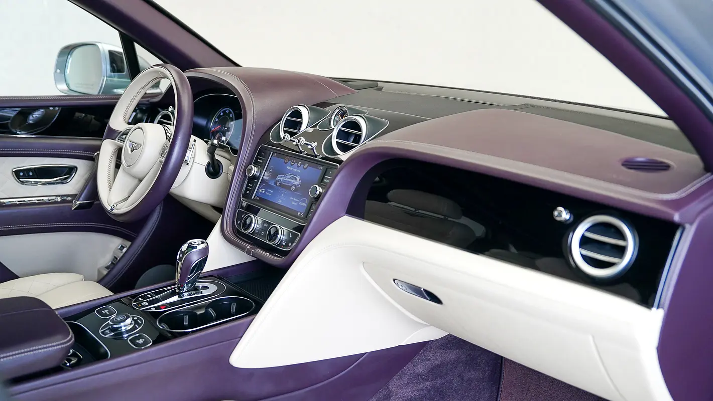 BENTLEY Bentayga W12 AWD 2017 - photo 7 - Import Émirats | International Cars