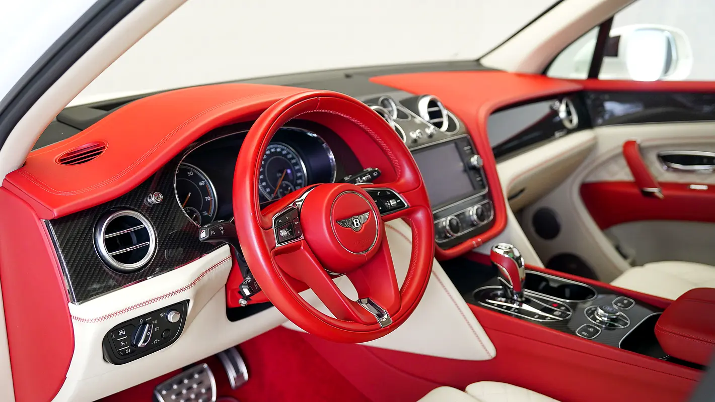 BENTLEY Bentayga W12 Speed 2020 - photo 4 - Import Émirats | International Cars