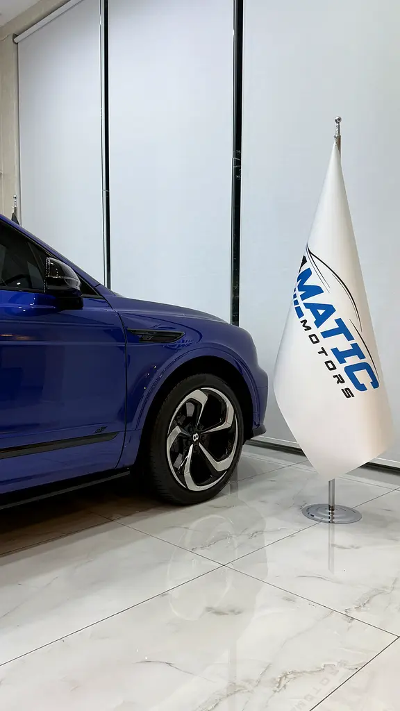 BENTLEY Bentayga S 2022 - photo 10 - Import Émirats | International Cars