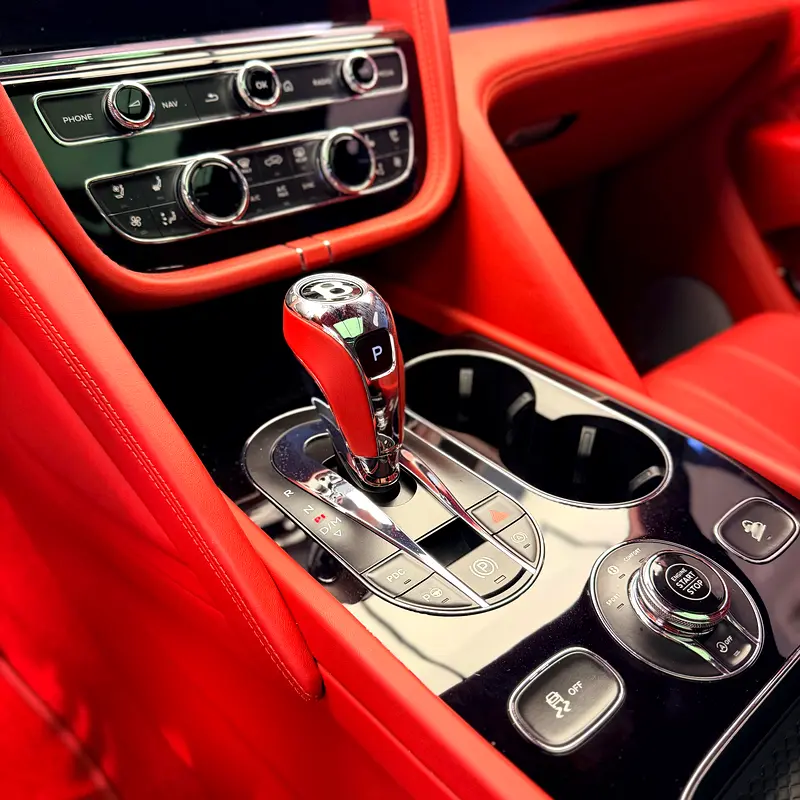 BENTLEY Bentayga S 2021 - photo 6 - Import Émirats | International Cars