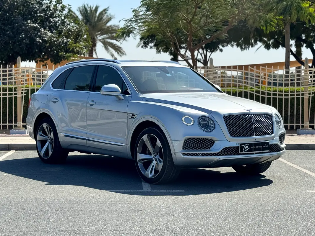 BENTLEY Bentayga Standard 2018 - photo 4 - Import Émirats | International Cars