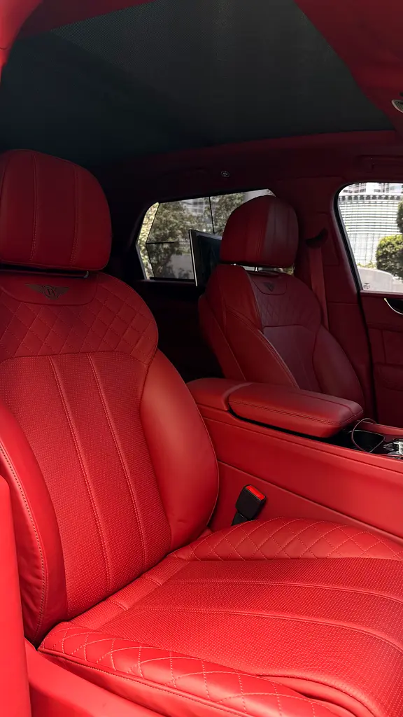 BENTLEY Bentayga Signature 2018 - photo 5 - Import Émirats | International Cars