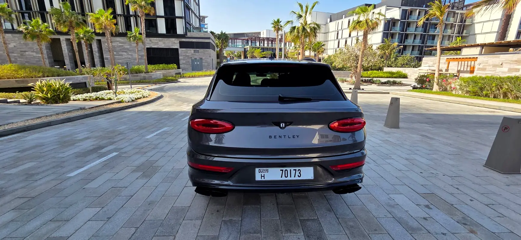 BENTLEY Bentayga Standard 2022 - photo 8 - Import Émirats | International Cars