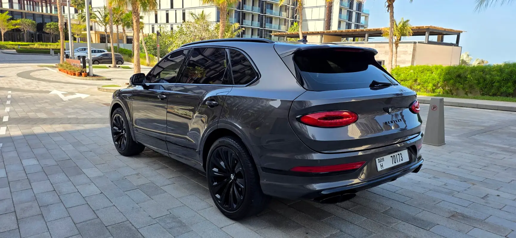 BENTLEY Bentayga Standard 2022 - photo 9 - Import Émirats | International Cars