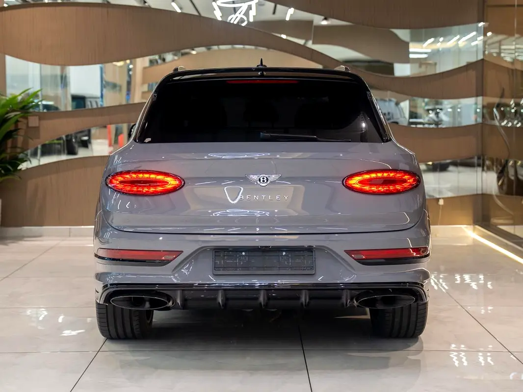 BENTLEY Bentayga W12 Speed 2021 - photo 4 - Import Émirats | International Cars