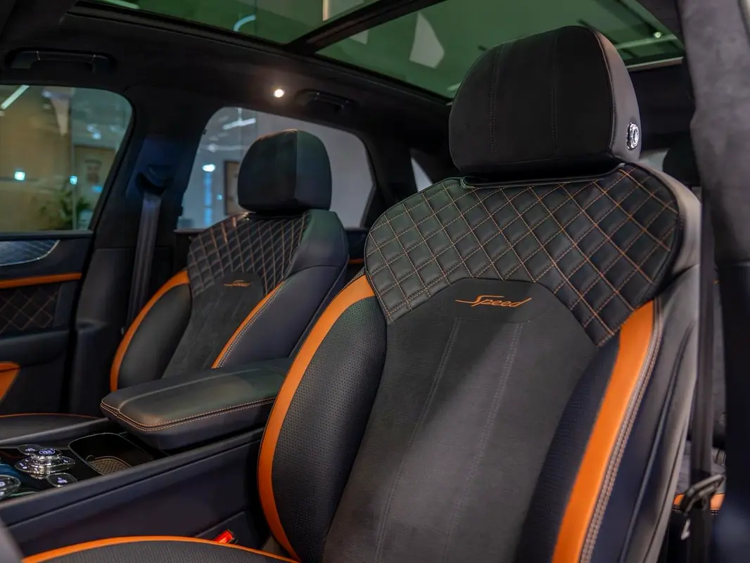 BENTLEY Bentayga W12 Speed 2021 - photo 5 - Import Émirats | International Cars