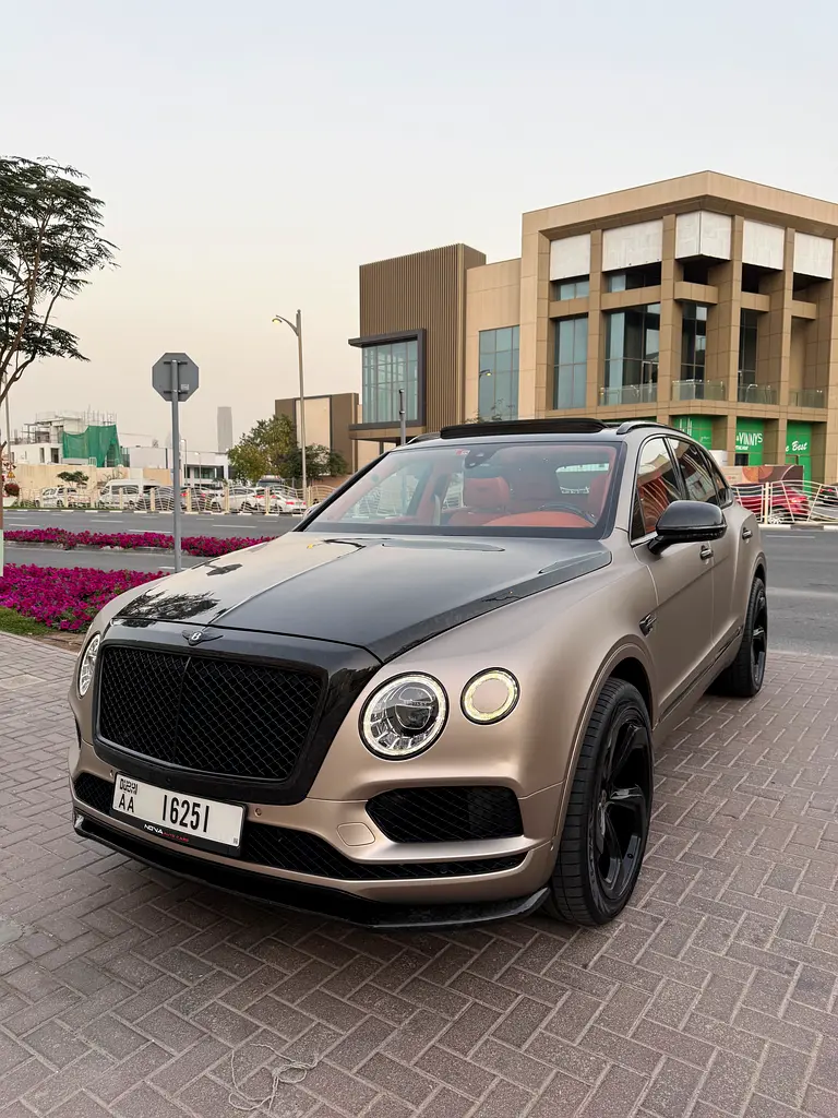 BENTLEY Bentayga W12 Mulliner 2017