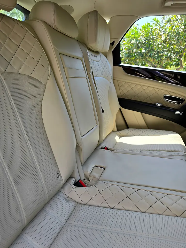 BENTLEY Bentayga First Edition 2017 - photo 7 - Import Émirats | International Cars