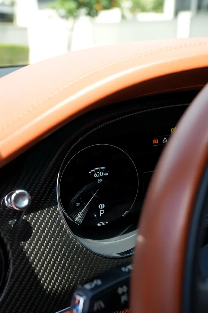 BENTLEY Bentayga Standard 2021 - photo 4 - Import Émirats | International Cars