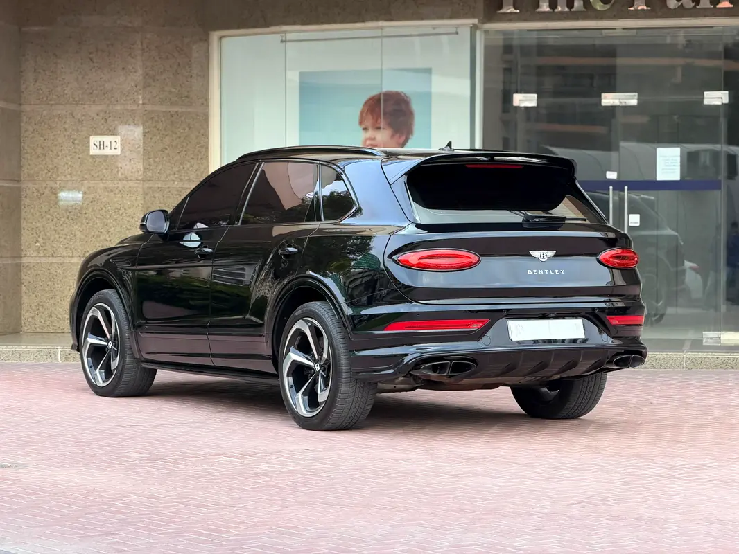 BENTLEY Bentayga S 2022 - photo 5 - Import Émirats | International Cars
