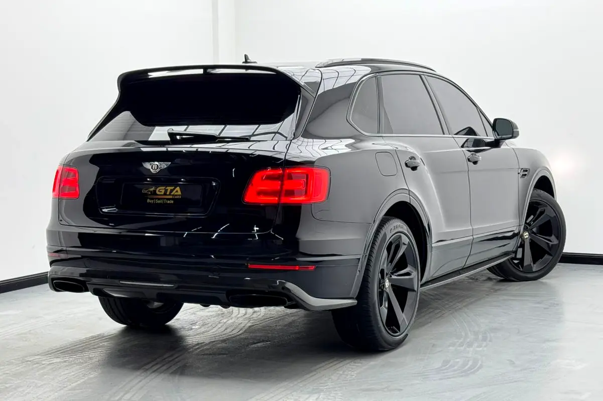 BENTLEY Bentayga Signature 2020 - photo 6 - Import Émirats | International Cars