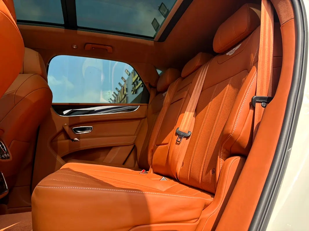 BENTLEY Bentayga Other 2019 - photo 10 - Import Émirats | International Cars