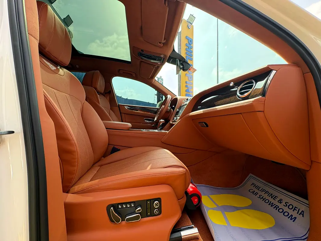 BENTLEY Bentayga Other 2019 - photo 12 - Import Émirats | International Cars