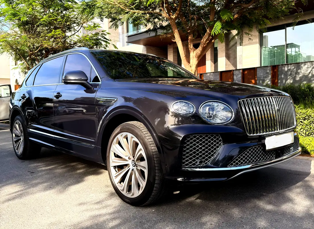 BENTLEY Bentayga EWB V8 2024 - photo 2 - Import Émirats | International Cars