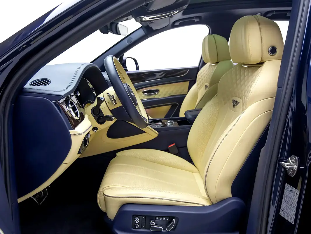 BENTLEY Bentayga Standard 2021 - photo 9 - Import Émirats | International Cars