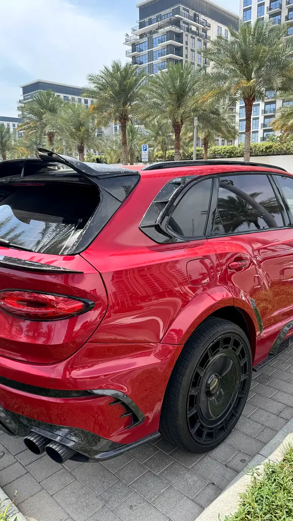 BENTLEY Bentayga S 2023 - photo 3 - Import Émirats | International Cars