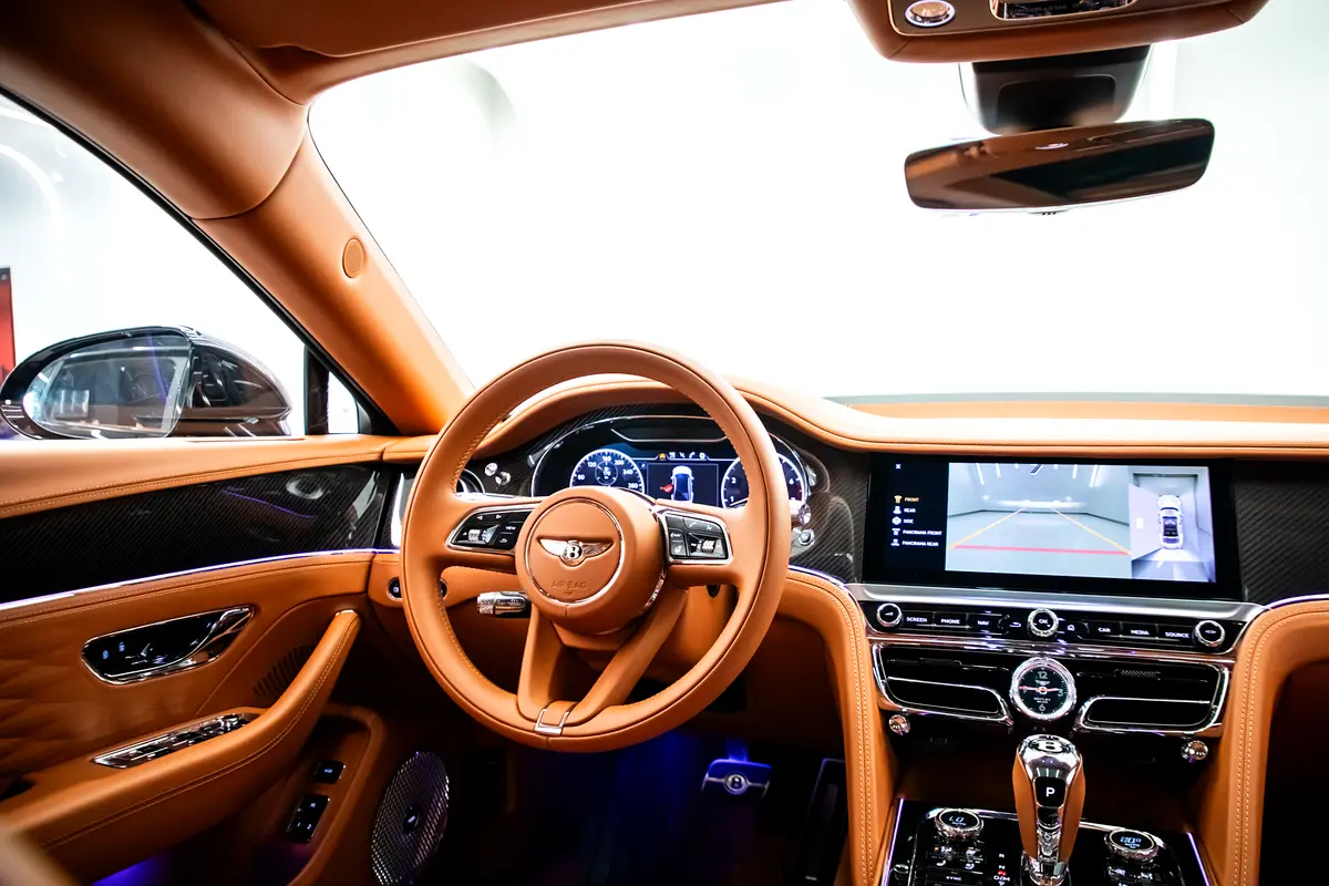 BENTLEY Flying Spur W12 2022 - photo 9 - Import Émirats | International Cars