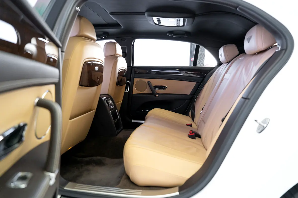 BENTLEY Flying Spur Other 2016 - photo 8 - Import Émirats | International Cars