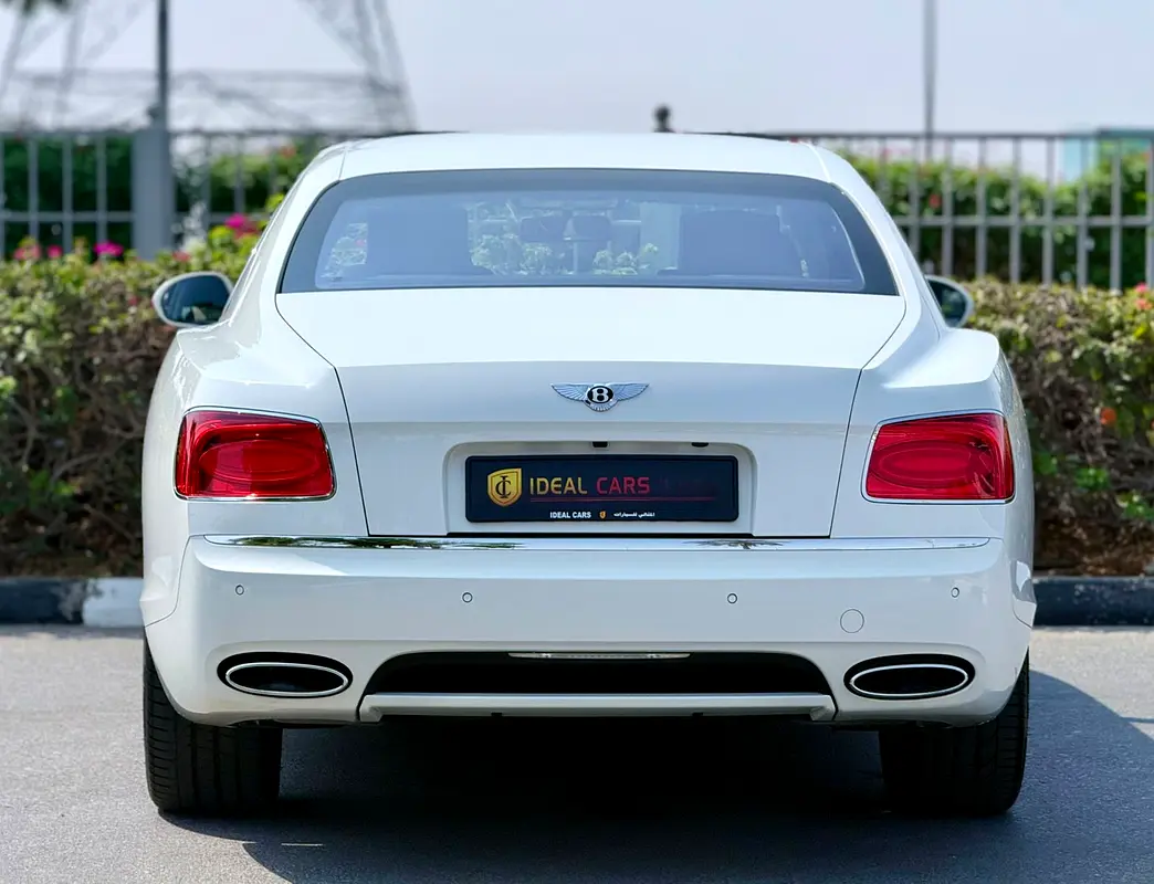 BENTLEY Flying Spur W12 2016 - photo 5 - Import Émirats | International Cars