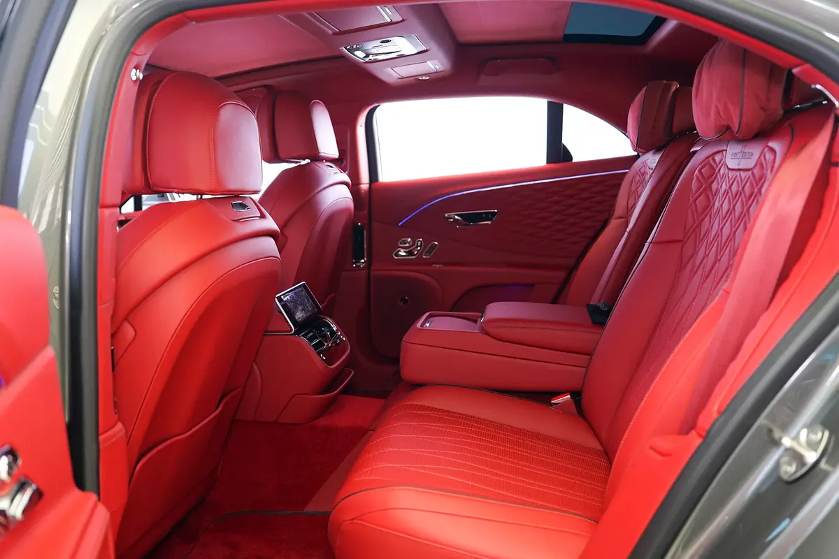 BENTLEY Flying Spur W12 First Edition 2021 - photo 9 - Import Émirats | International Cars