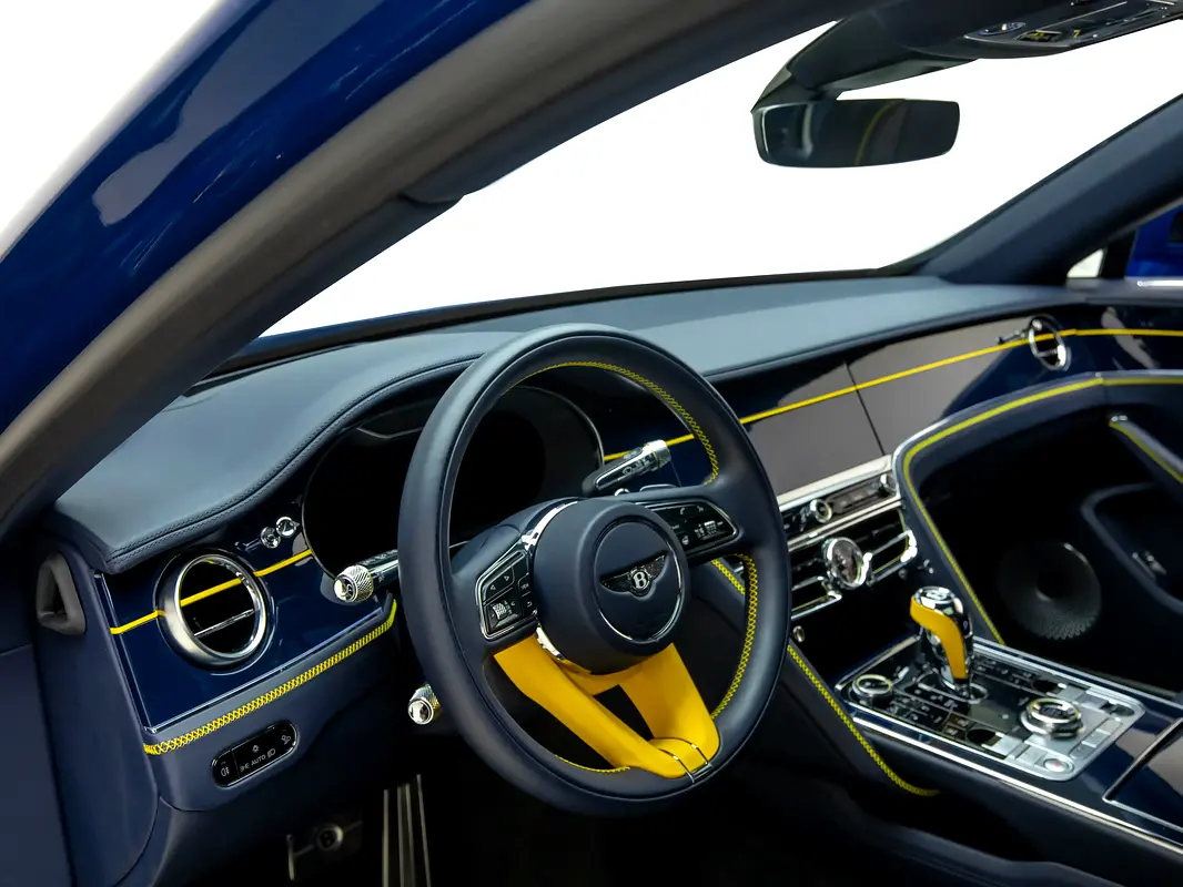 BENTLEY Flying Spur Mulliner 2022 - photo 8 - Import Émirats | International Cars