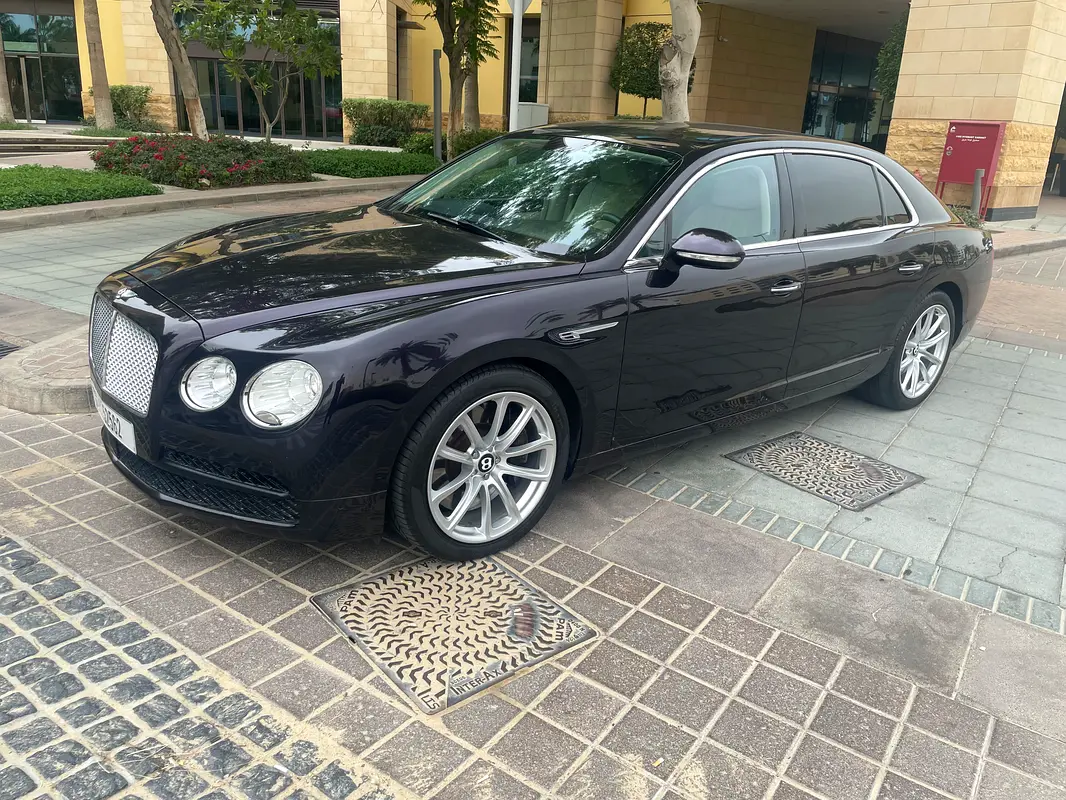BENTLEY Flying Spur Mulliner 2016
